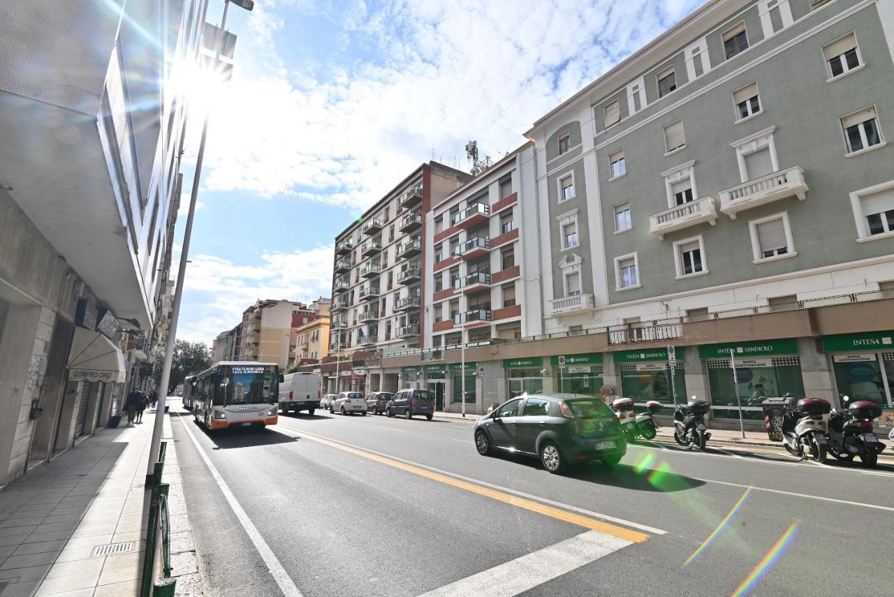 Izzhome City Love Cagliari Buitenkant foto
