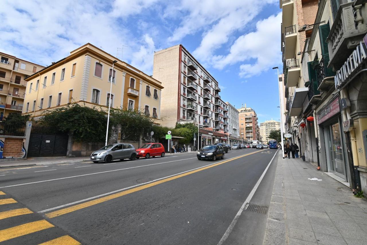 Izzhome City Love Cagliari Buitenkant foto